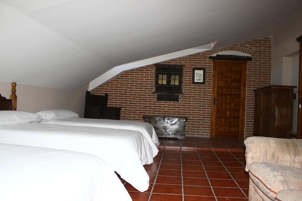 Palacio De Monjaraz Ávila Quarto foto
